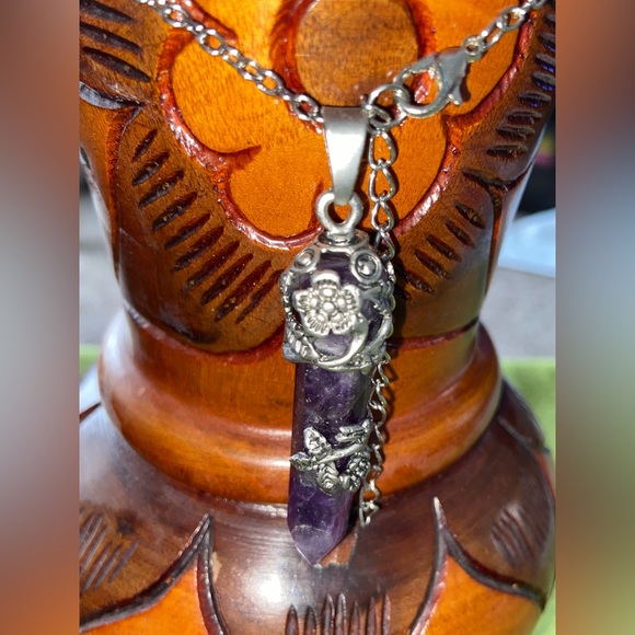 Amethyst Wrapped w/Silver Pendant & Necklace- Hand Made Mystical Healing Crystal - Picture 2 of 16
